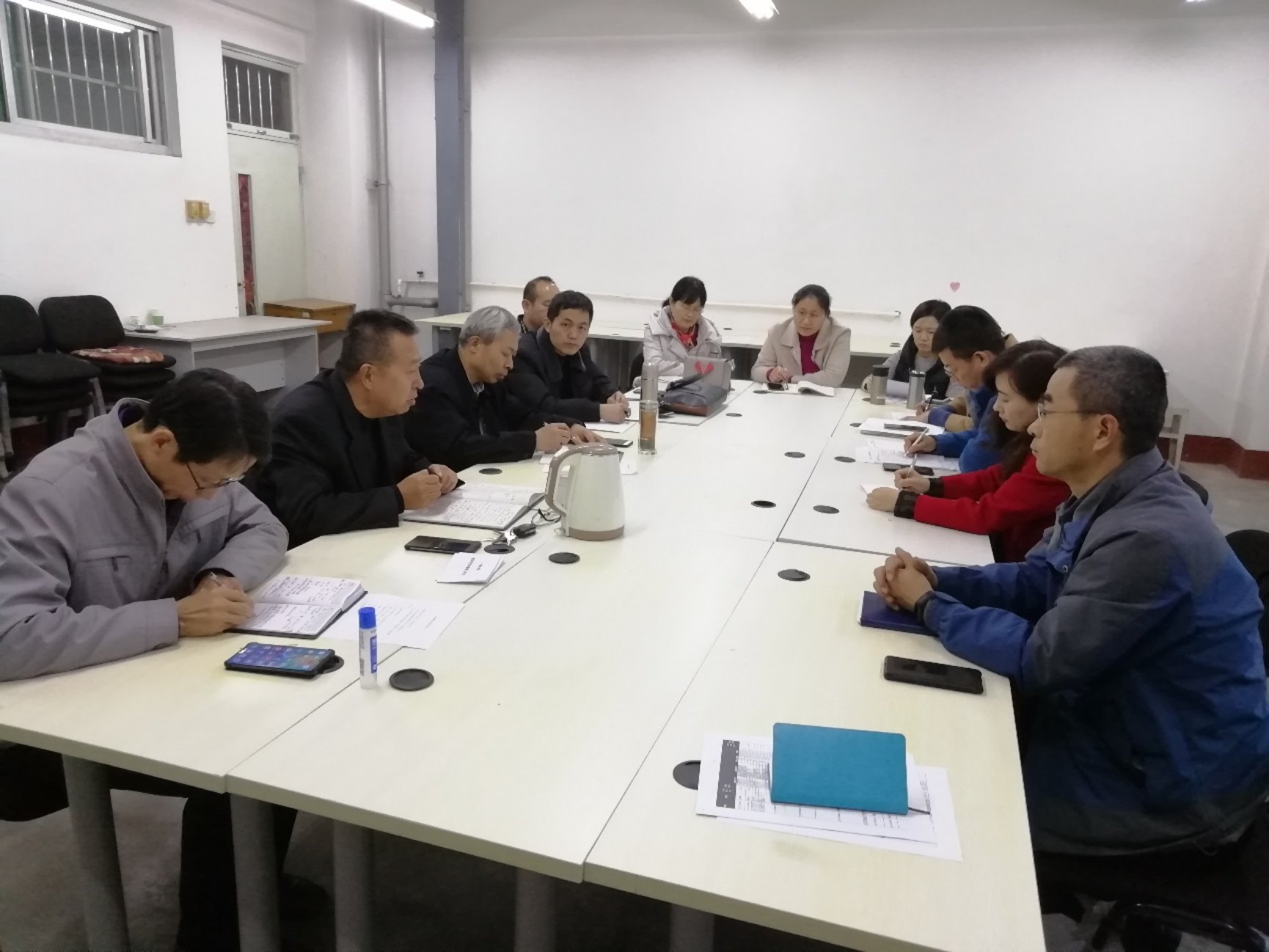 C:\Users\LCH\Desktop\800全讯白菜网网站网络课程项目立项\会议照片11.19\IMG_20201119_165627.jpg